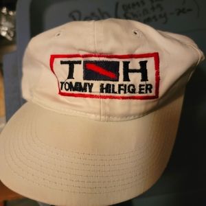 Vintage Tommy Hilfiger hat